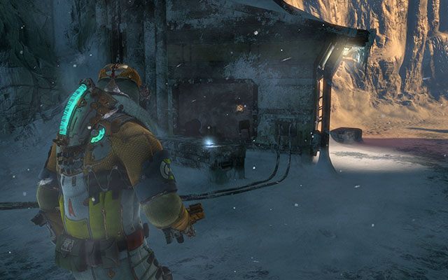 Na skrzyni zaraz obok mijanego budynku - Rozdział 13 | Sekrety | Dead Space 3 - Dead Space 3 - poradnik do gry