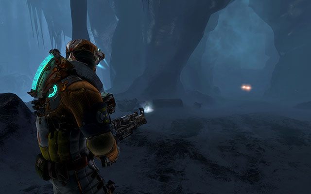 W jednej z jaskiń, w której natrafisz na rozwidlenia - na drugim skręć w lewo, artefakt leży tuż obok skrzynki - Rozdział 13 | Sekrety | Dead Space 3 - Dead Space 3 - poradnik do gry