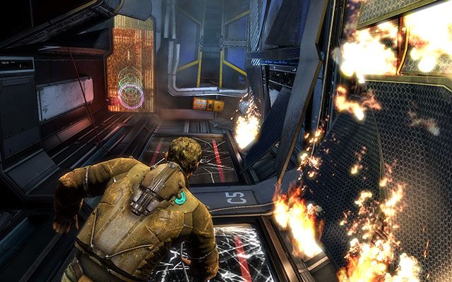 Po zakończeniu przerywnika filmowego staniesz przed zadaniem dotarcia do skafandra - Meet Captain Norton on the bridge | 2 - On Your Own | Dead Space 3 - Dead Space 3 - poradnik do gry