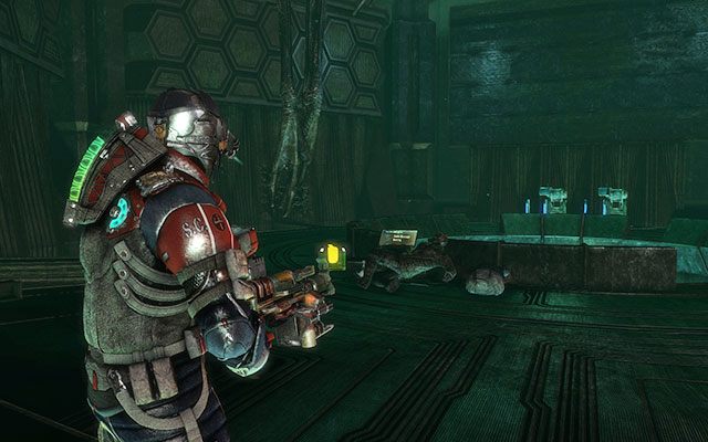 Na skrzynce tuż przy zwłokach, w pomieszczeniu z urządzeniami do wspinaczki - Rozdział 18 | Sekrety | Dead Space 3 - Dead Space 3 - poradnik do gry