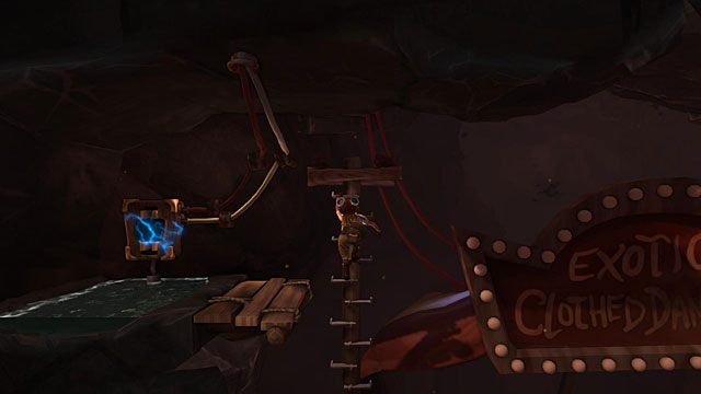 Pobiegnij w lewo i po drabince wejdź w pobliże pustej skrzynki na bezpiecznik (Empty Fuse Box) - The Hillbilly | Obszary dla określonych bohaterów w The Cave - The Cave - poradnik do gry