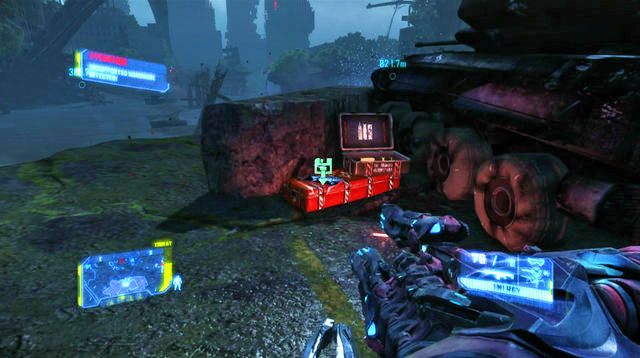 Po prawej stronie jaskini stoi wóz opancerzony, a po jego lewej stronie dane - Only Human | Dane wywiadowcze CELL oraz plakaty | Crysis 3 - Crysis 3 - poradnik do gry