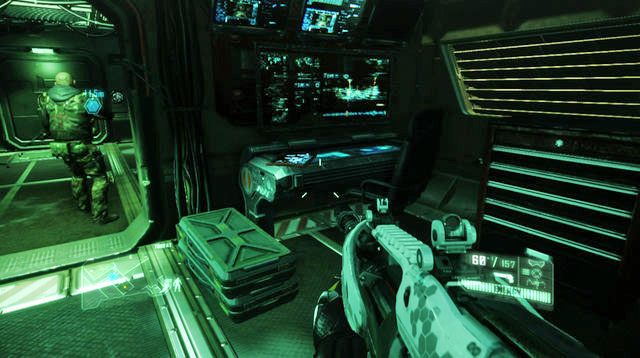 Po odnalezieniu poprzednich danych zejdź po schodach niżej i wydostań się na zewnątrz - Post Human | Dane wywiadowcze CELL oraz plakaty | Crysis 3 - Crysis 3 - poradnik do gry