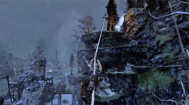 Złap się liny i przystąp do nowej przejażdżki (przytrzymuj przycisk/klawisz interakcji) - Powróć do obozu rozbitków na plaży | 22 - Zaginiony | Solucja Tomb Raider - Tomb Raider - poradnik do gry