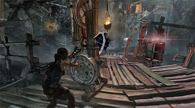 Na początek podejdź do mechanizmu znajdującego się w pobliżu obozowiska - Świątynia kapłanek | Opcjonalne grobowce - Shipwreck Beach | Solucja Tomb Raider - Tomb Raider - poradnik do gry