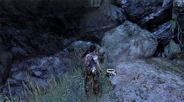 Pojemnik leży na ziemi, przy krzakach (nagroda: 5 punktów doświadczenia) - Geoskrzynki (08 - 15) | Sekrety - Shipwreck Beach (Plaża wraków) | Tomb Raider - Tomb Raider - poradnik do gry