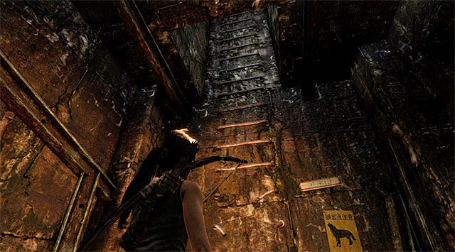 Przystąp do eksploracji nowych częściowo zalanych korytarzy bunkra, docierając po kilku chwilach do drabiny prowadzącej na powierzchnię (musisz do niej doskoczyć) - Wyjdź z bunkra | 5 - Nie zatrzymuj się | Solucja Tomb Raider - Tomb Raider - poradnik do gry