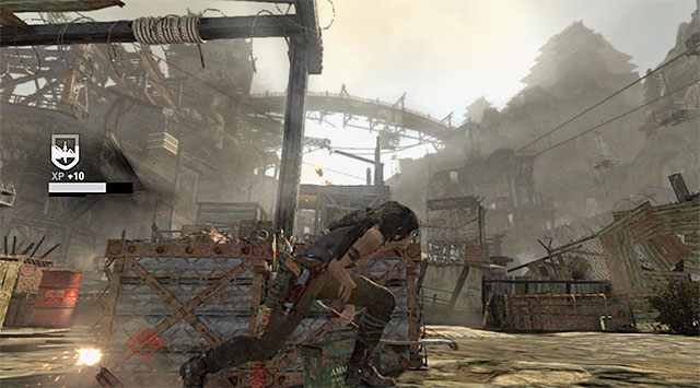 Podstawowym utrudnieniem tej bitwy jest to, że przeciwnicy będą dość chętnie podrzucali laski dynamitu - Zinfiltruj pałac | 14 - Autostrada do piekła, 15 - Wybawczyni | Tomb Raider - Tomb Raider - poradnik do gry