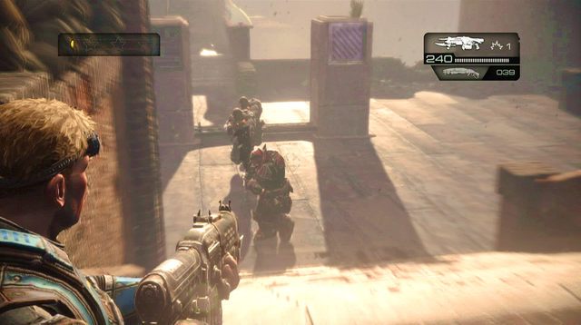 Po rozpoczęciu misji zostaniesz zaatakowany przez kilku wrogów - Punkt widokowy - Przedmieścia Halvo Bay - Gears of War: Judgment - poradnik do gry