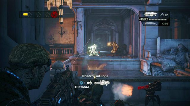 Pierwsza fala wedrze się przez drzwi na piętrze po drugiej stronie holu - Wejście północne - Budynek sądu - Gears of War: Judgment - poradnik do gry