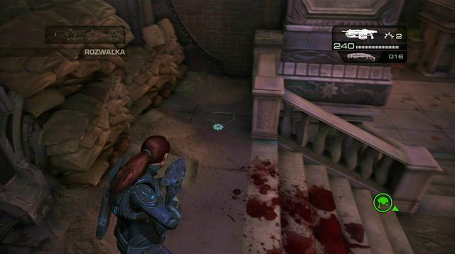 W miejscu, gdzie w którym broniło się bota, wejdź na schody za nim - Miejsca katastrofy - Akademia Wojskowa Halvo Bay - Gears of War: Judgment - poradnik do gry