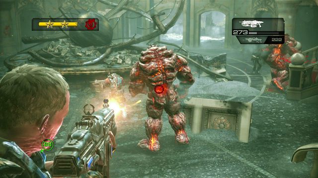 Wykorzystuj cały hol do walki oraz ucieczki, również parter - Posiadłość Elliotta - Seahorse Hills - Gears of War: Judgment - poradnik do gry