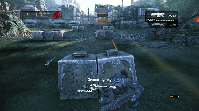 Na drzwiach na wprost zobaczysz symbol odtajnionej misji - Forteca - Onyx Point - Gears of War: Judgment - poradnik do gry