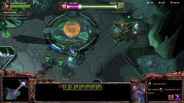 Jako, że czas nagli, do pierwszej świątyni będziemy musieli się udać posiadając tylko 2 ultraliski oraz 4-5 karakanów - Upiory otchłani | Kampania - stacja Skygeirr | StarCraft II Heart of the Swarm - StarCraft II: Heart of the Swarm - poradnik do gry