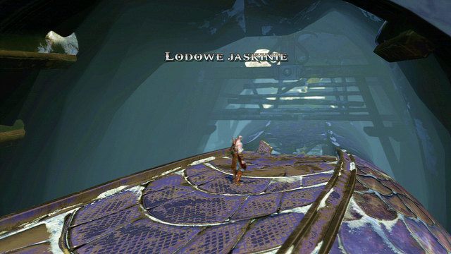 Spokojna przejażdżka skończy się, gdy pyton zacznie wjeżdżać do jaskini - Przejażdżka fioletowym pytonem | God of War Wstąpienie - God of War: Ascension - poradnik do gry