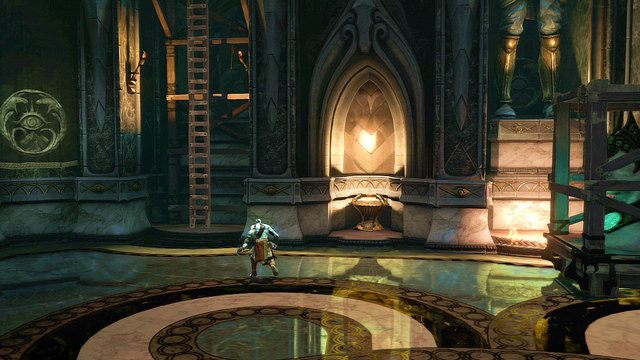 Po walce złap za kawałek posągu po prawej i przeciągnij go przed kompletny pomnik - Biała klepsydra | God of War Wstąpienie - God of War: Ascension - poradnik do gry