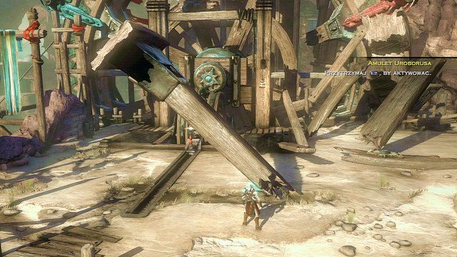 Udaj się teraz w kierunku dźwigni i użyj amuletu na kole młyńskim - 14 - Zbiornik - Ponownie | Opis przejścia | God of War Wstąpienie - God of War: Ascension - poradnik do gry
