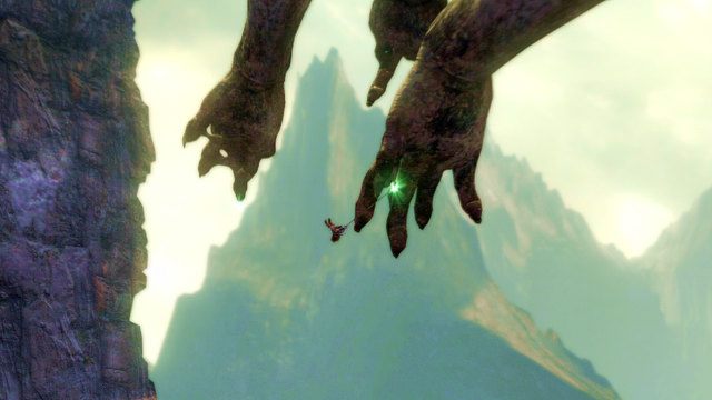 Zeskocz teraz z krawędzi i spadając złap się łańcucha, a następnie przeskakuj po palcach olbrzyma - 16 - Więzienie Potępionych - Ponownie | Opis przejścia | God of War Wstąpienie - God of War: Ascension - poradnik do gry