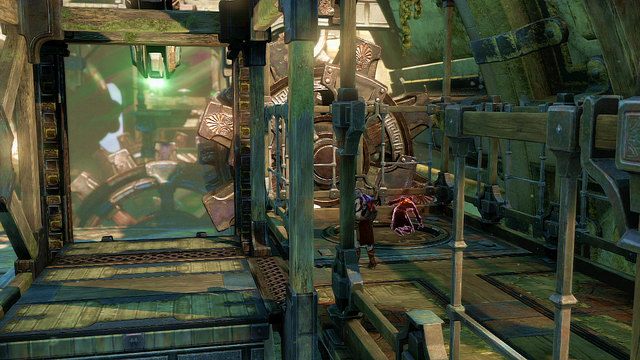 Wróć teraz w pobliże windy, którą wyjechałeś w górę i stań na okrągłej zapadni - 21 - Przedramię Apollona (1) | Opis przejścia | God of War Wstąpienie - God of War: Ascension - poradnik do gry