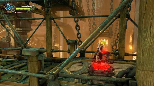 Udaj się najpierw w prawo i otwórz czerwone skrzynie - Droga na szczyt pieca | God of War Wstąpienie - God of War: Ascension - poradnik do gry