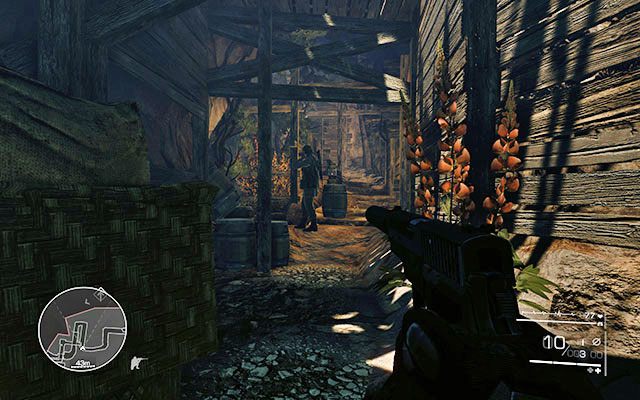 Zlikwiduj po cichu strażnika na końcu jaskini, odciągając go z widoku - Niezauważenie odzyskaj broń; Zlikwiduj szperacz wraz z obsługą | Akt 3 - Spalone mosty - Sniper: Ghost Warrior 2 - poradnik do gry