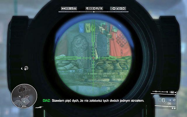 Następnym celem są dwaj spacerujący po prawej stronie najemnicy - postaraj się pozbyć ich przy pomocy jednego strzału, aby nie zaalarmować pozostałych [88m] - Dojdź do punktu obserwacyjnego i zlikwiduj nieprzyjaciół | Akt 3 - Spalone mosty - Sniper: Ghost Warrior 2 - poradnik do gry