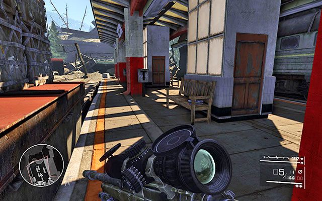 Na ławeczce na peronei po lewej stronie, nieco w głębi - uważaj na żołnierzy grasujących po lewej stronie w oddali - Akt 2 - Operacja Archanioł | SEKRETY | Sniper Ghost Warrior 2 - Sniper: Ghost Warrior 2 - poradnik do gry