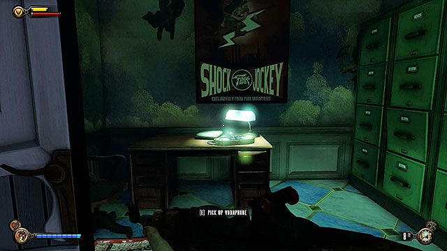 Sala Bohaterów, kasa biletowa niedaleko wejścia do budynku - Rozdział 9-12 | Voksofony | BioShock Infinite - BioShock: Infinite - poradnik do gry