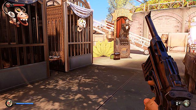 Miedzy klatkami, znajdującymi się obok maszyny Veni Vidi, Vigor - Przedrzyj się na Wyspę Pomnika | Rozdział 3 - Plac Loteryjny | BioShock Infinite - BioShock: Infinite - poradnik do gry