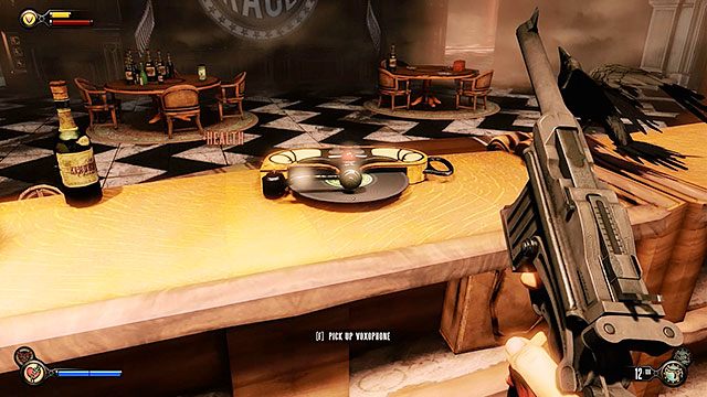 Na lewo od wejścia znajduje się bar - Idź na Wyspę Pomnika i odszukaj dziewczynę (2) | Rozdział 4 - Dachy Centrum Comstocka - BioShock: Infinite - poradnik do gry