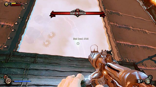Natychmiast pobiegnij na tył sterowca i wyskocz z niego przez otwierający się luk towarowy - Wejdź na pokład sterowca Comstocka | Rozdział 5 - Brama Wyspy Pomnika - BioShock: Infinite - poradnik do gry