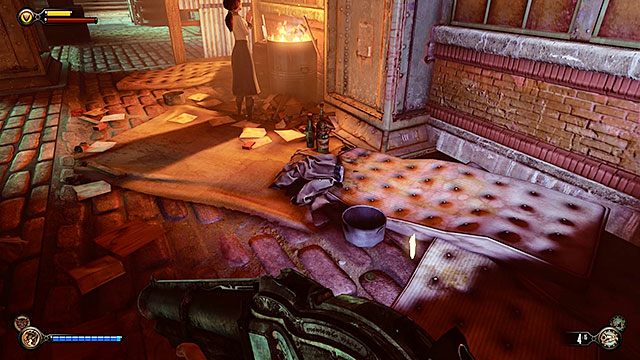 Po przybyciu do Shantytown, omiń lokalnego kaznodzieję i skręć w lewo, pod prowizoryczne zadaszenia, gdzie za płonącą beczką znajdziesz wytrych oraz garść monet - Znajdź magazyn policyjny w Shantytown | Rozdział 21 - Shantytown - BioShock: Infinite - poradnik do gry