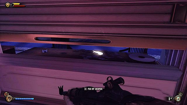 Tuż za armatą znajduje się budka biletowa - Znajdź Elektrycznego Dżokeja w Sali Bohaterów | Rozdział 8 - Żołnierskie Pole - BioShock: Infinite - poradnik do gry