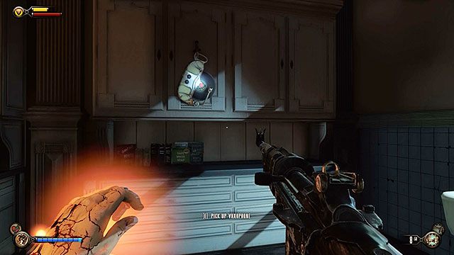 Przed drzwiami kuchni i na barze znajdziesz zwłoki oraz spory zapas broni - Znajdź Elektrycznego Dżokeja w Sali Bohaterów | Rozdział 8 - Żołnierskie Pole - BioShock: Infinite - poradnik do gry