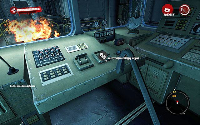 Wejdź do prawej kajuty i skorzystaj z nowej czerwonej drabinki, tak by przedostać się do pomieszczenia kontrolnego - Zatrzymaj ulatniający się gaz Prolog - Sztorm - Dead Island Riptide - poradnik do gry