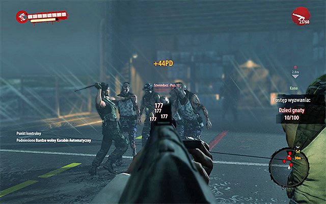 Po obejrzeniu cut-scenki przystąp do bitwy, w trakcie której będziesz mógł liczyć na wsparcie ze strony Sama Hardyego i kilku innych żołnierzy - Zabezpiecz lądowisko Prolog - Sztorm - Dead Island Riptide - poradnik do gry