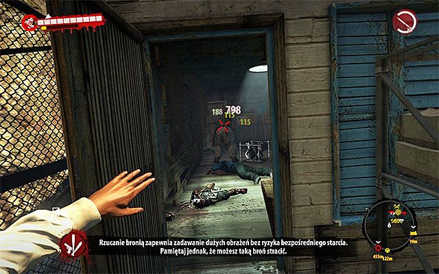 Zeskocz do odgrodzonego obszaru i otwórz boczne drzwi warsztatu - Poszukaj wejścia do warsztatu Akcja z pompą - Dead Island Riptide - poradnik do gry