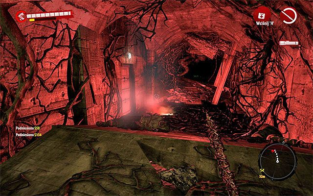 Docelowo musisz dotrzeć do mijanych już wcześniej drzwi (powyższy screen) - Zejdź na niższy poziom Tunele - Dead Island Riptide - poradnik do gry