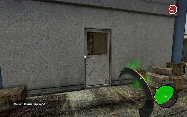 To bardzo łatwe zadanie, albowiem wejście do sterowni promu znajduje się tuż obok miejsca, w którym spotkałeś się wcześniej z przywódcą więźniów (powyższy screen) - Znajdź sterownię promu i porozmawiaj z Marvinem Skrzyżowanie - Dead Island Riptide - poradnik do gry