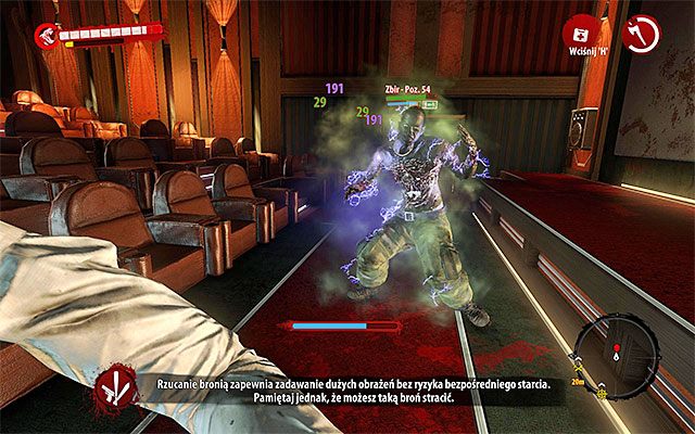 W sali kinowej wpadniesz na ostatnią grupę nieumarłych - Oczyść budynek W pierwszym rzędzie - Dead Island Riptide - poradnik do gry