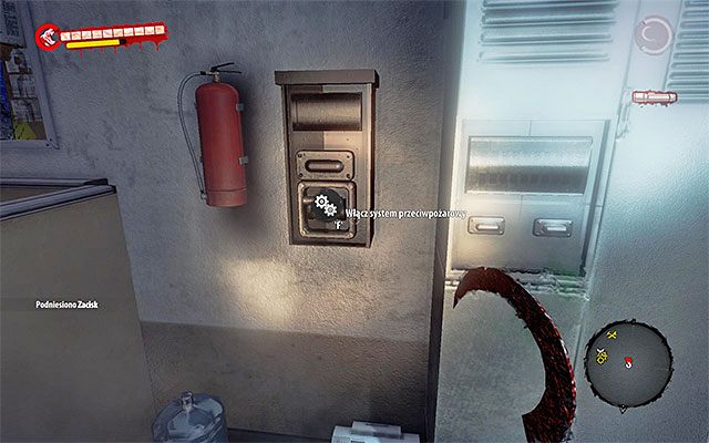 Dokończ eksplorację tej okolicy, uważając na pojedynczego szwendacza leżącego na ziemi - Włącz system przeciwpożarowy Zmilitaryzowana strefa - Dead Island Riptide - poradnik do gry