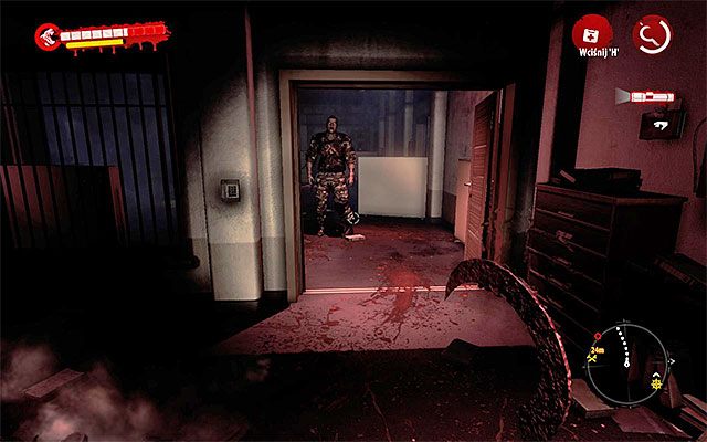 Nieco dalej spotkasz jeszcze jednego zbira i w tym przypadku ominięcie wielkiego potwora może już okazać się utrudnione - Ucieknij z Bazy Ratunek - Dead Island Riptide - poradnik do gry