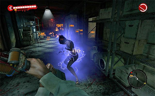 Dokończ podróż na niższy poziom i rozważ skorzystanie z odnalezionego po drodze warsztatu - Znajdź drogę do doku Z prądem - Dead Island Riptide - poradnik do gry