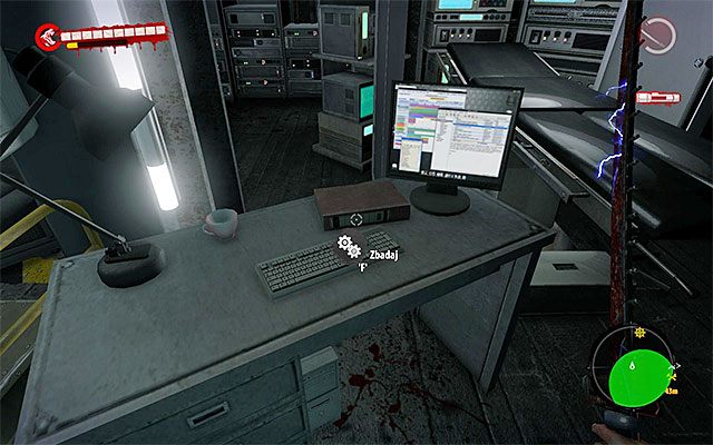 Odwróć się i wyrusz w stronę kolejnego oznaczonego zielonym kolorem obszaru - Przeszukaj laboratorium Z prądem - Dead Island Riptide - poradnik do gry