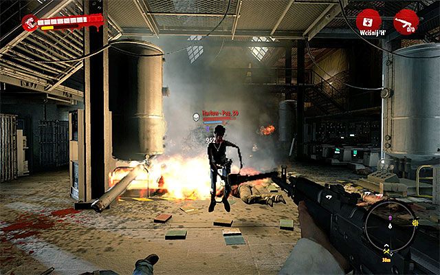 Uważaj na rzucane przez Harlow koktajle Mołotowa, unikając wchodzenia w kontakt z ogniem - Pokonaj Harlow Z prądem - Dead Island Riptide - poradnik do gry