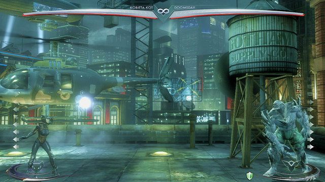 Na prawym krańcu areny znajduje się drewniany zbiornik na wodę - Injustice: Gotham - arena - Injustice Gods Among Us - poradnik do gry