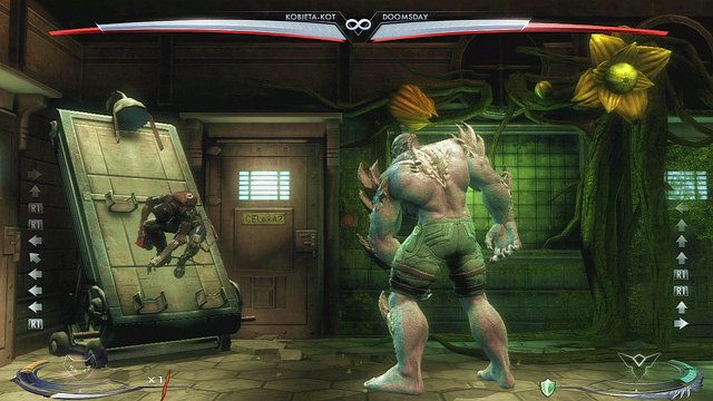 Na lewym krańcu areny znajduje się łoże do przykuwania niebezpiecznych pacjentów - Injustice: Arkham Asylum, Azyl Jokera - arena - Injustice Gods Among Us - poradnik do gry