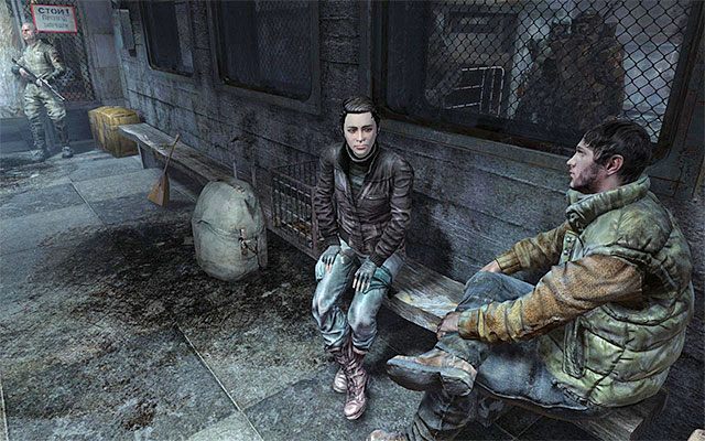 4) Gitara (rozdział 9 - Bolszoj) - Instrument znajduje się w jednym z początkowych obszarów teatru, a konkretnie w korytarzu z posterunkiem kontrolnym i dwoma wartownikami - Instrumenty muzyczne | Inne sekrety | Metro Last Light - Metro: Last Light - poradnik do gry