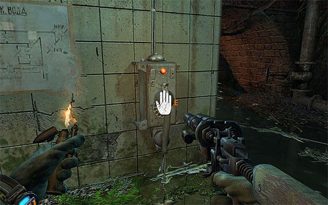 Usuń jeszcze kilka pajęczyn, tak byście mogli bezpiecznie dotrzeć do częściowo zalanego obszaru - Idź za Chanem, by odszukać Cienia | Rozdział 21 - Chan | Metro Last Light - Metro: Last Light - poradnik do gry