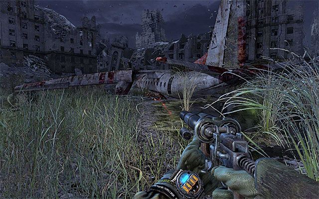 Aktualny cel podróży to pokazany na dołączonym screenie wrak samolotu - Znajdź paliwo do wyciągarki promu | Rozdział 16 - Zmierzch | Metro Last Light - Metro: Last Light - poradnik do gry